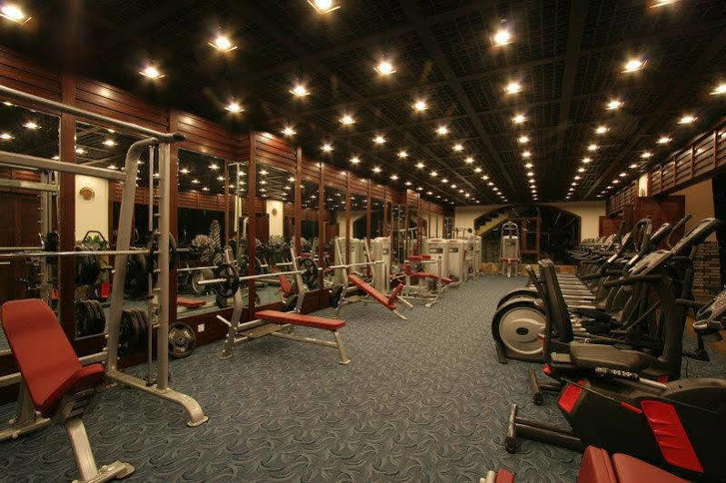Empark Grand Hotel Kunming Exterior foto